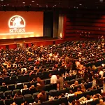Centro アパート シッチェス